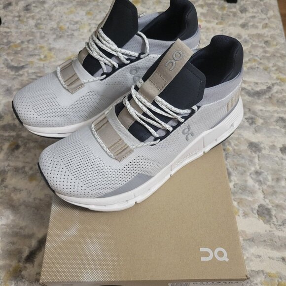 ON Running Cloudnova Women's Shoes - Picture 1 of 7